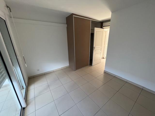 Appartement ancien - 71 m² - 3 pièces