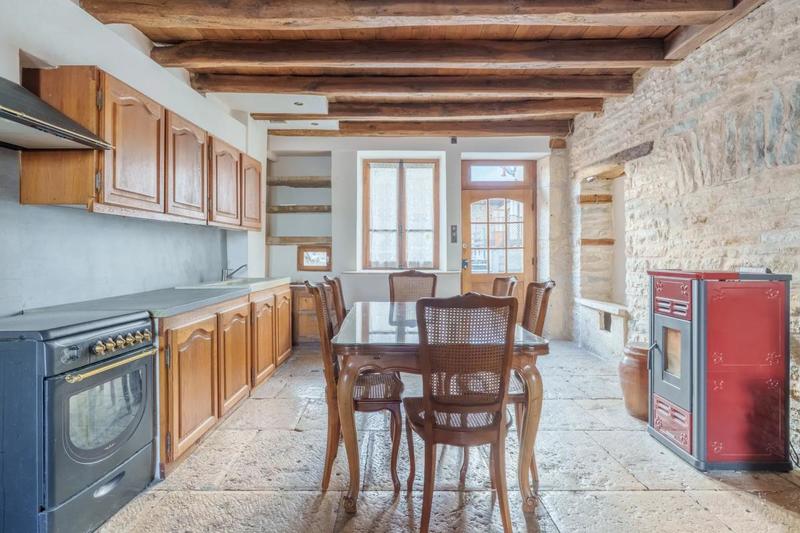Maison - 141 m² - 6 pièces