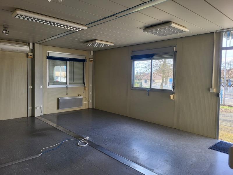 Bureau - 172 m² - 4 pièces