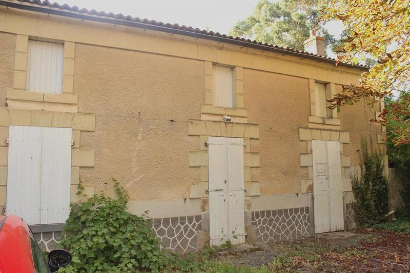 Maison - 220 m² - 10 pièces