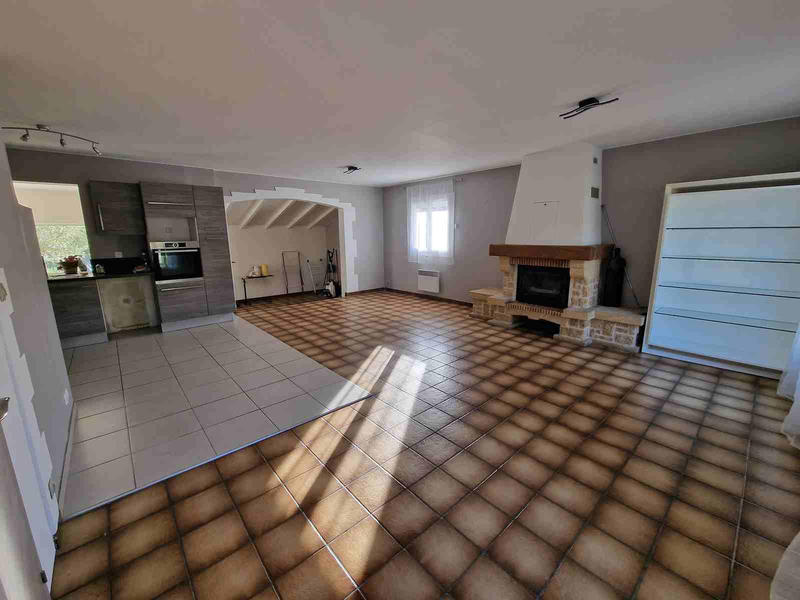 Maison - 191 m² - 8 pièces