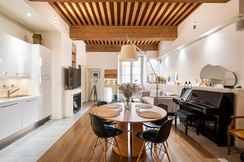 Appartement - 90 m² - 4 pièces