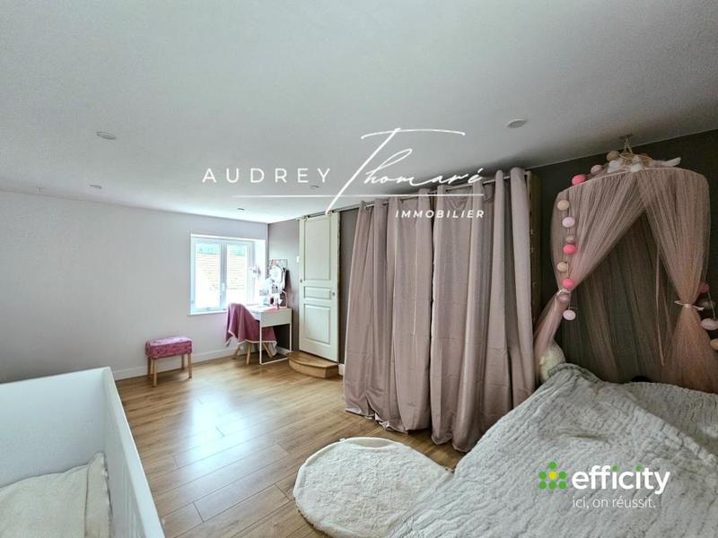 Maison - 110 m² - 4 pièces