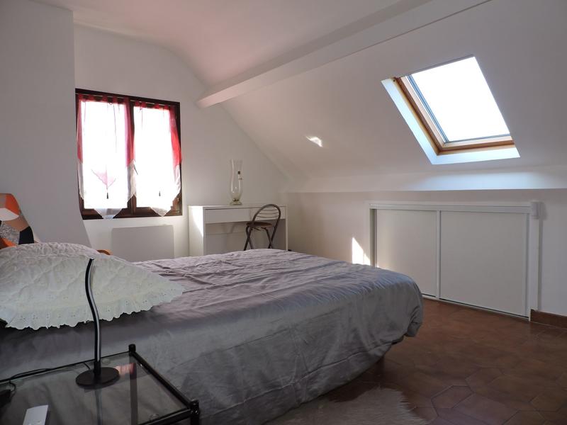 Maison - 183 m² - 8 pièces