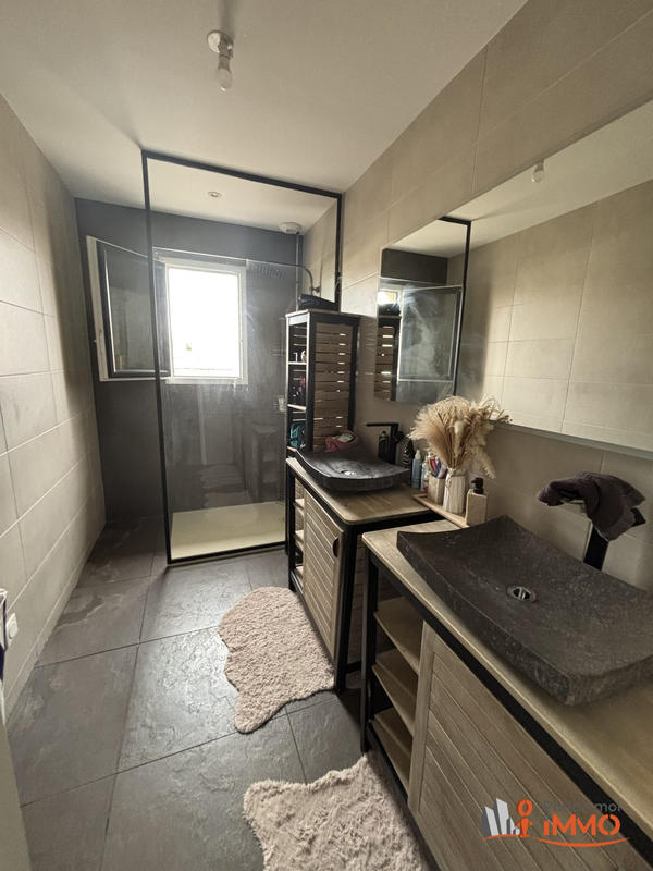 Maison - 98 m² - 4 pièces