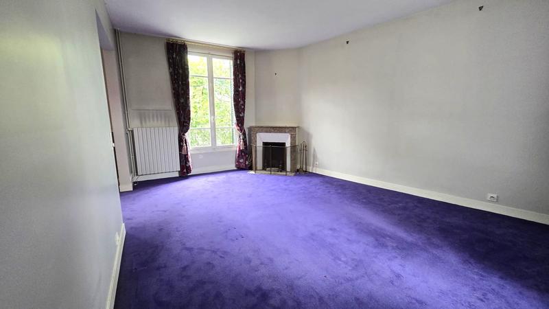 Maison - 384 m² - 11 pièces