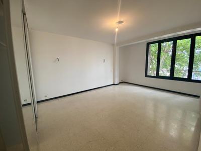 Appartement - 161 m² - 5 pièces