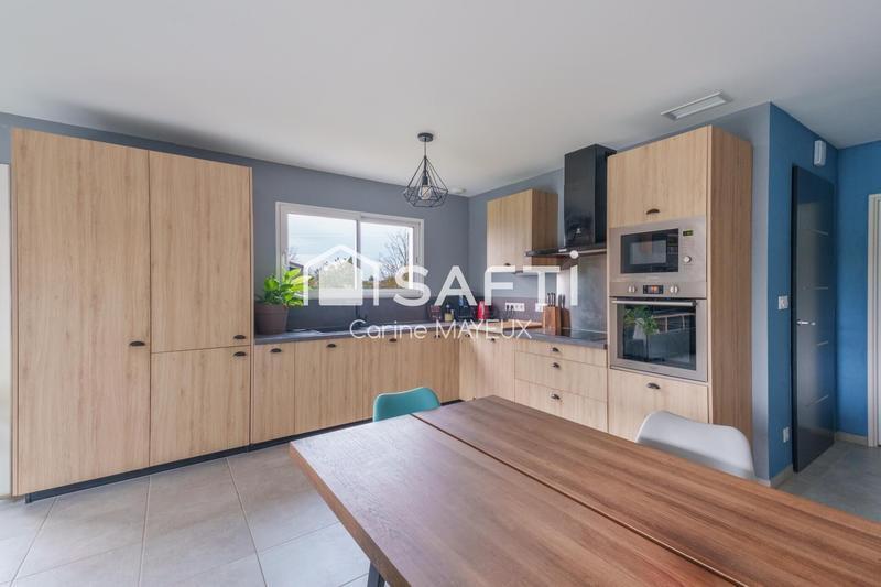 Maison - 127 m² - 5 pièces