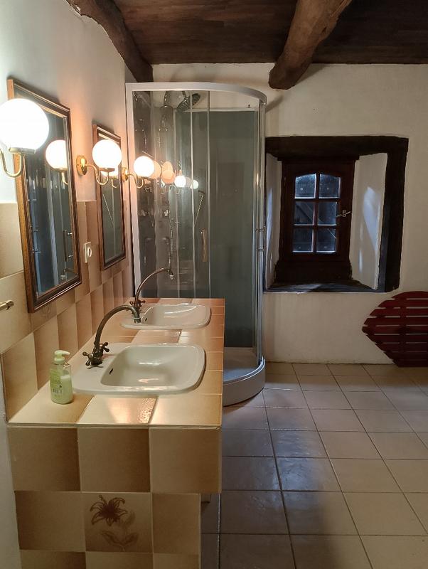 Maison - 199 m² - 5 pièces