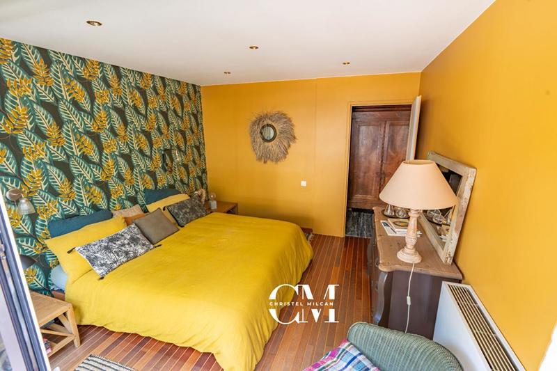 Appartement - 98 m² - 4 pièces