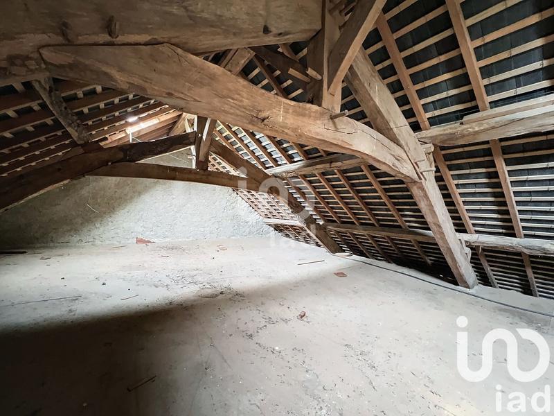 Maison - 220 m² - 5 pièces