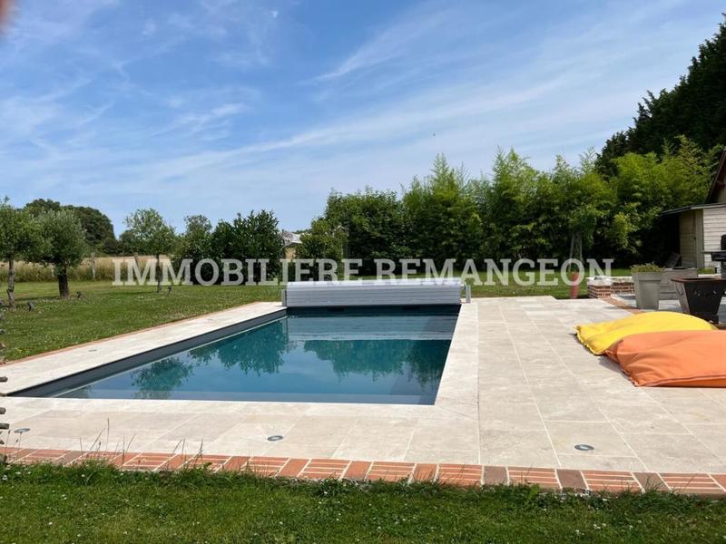 Demeure - 165 m² - 6 pièces