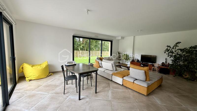 Maison - 133 m² - 5 pièces