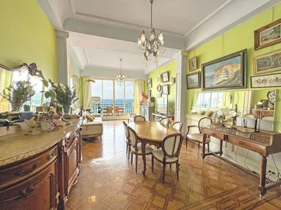 Appartement - 144 m² - 4 pièces