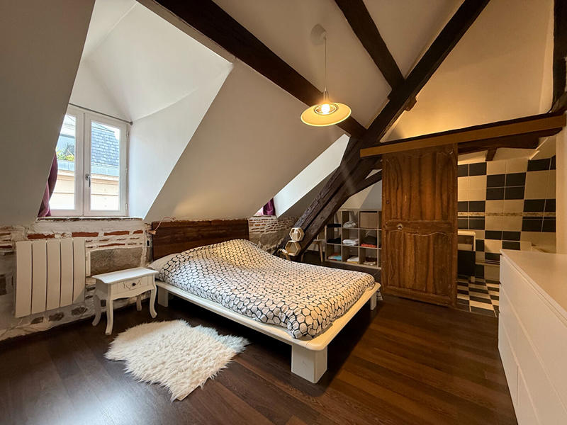 Appartement - 96 m² - 4 pièces