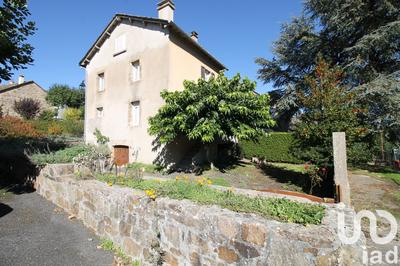 Maison de village - 74 m² - 4 pièces