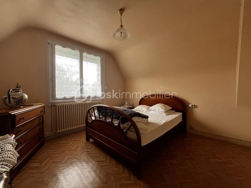 Maison traditionnelle - 90 m² - 5 pièces