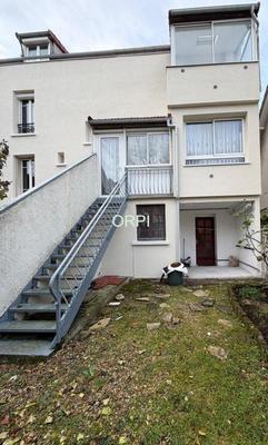 Maison - 109 m² - 5 pièces