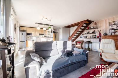 Appartement - 83 m² - 4 pièces