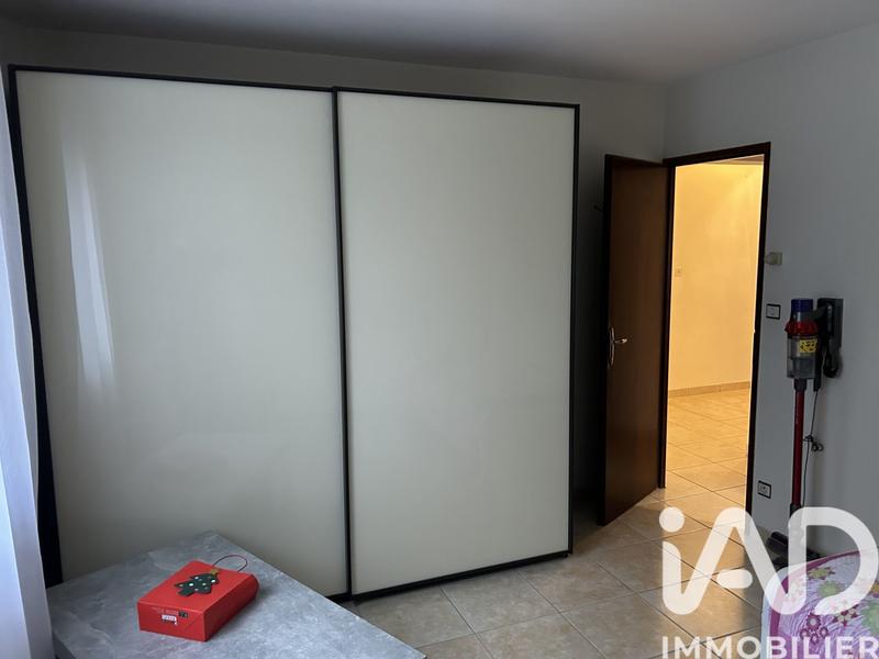 Maison - 243 m² - 7 pièces