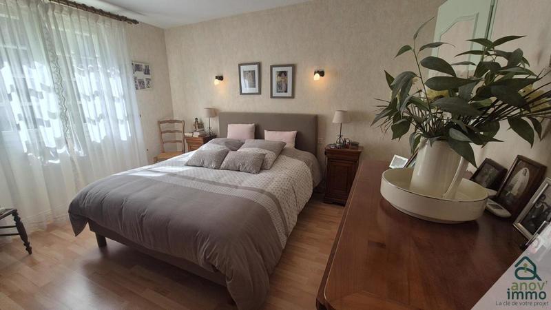 Maison - 101 m² - 5 pièces