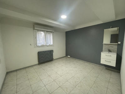 Maison - 84 m² - 4 pièces