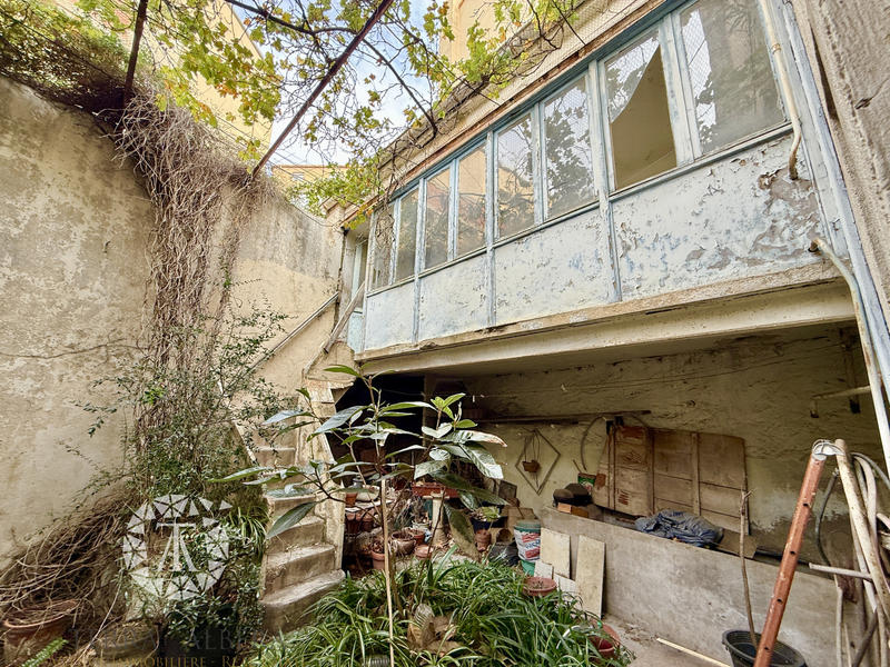 Maison de village - 240 m² - 7 pièces