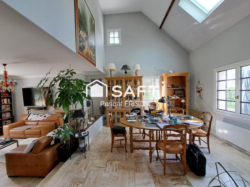 Maison - 188 m² - 7 pièces