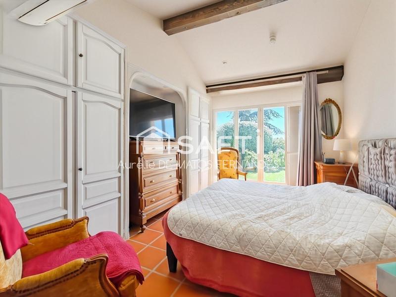 Maison - 141 m² - 5 pièces