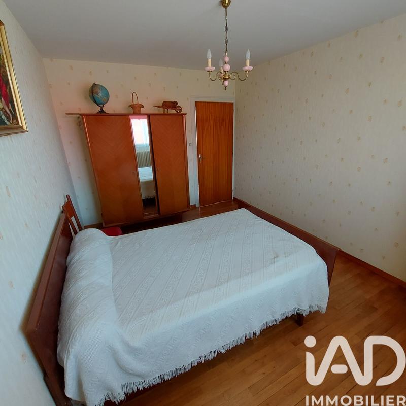 Maison - 97 m² - 7 pièces