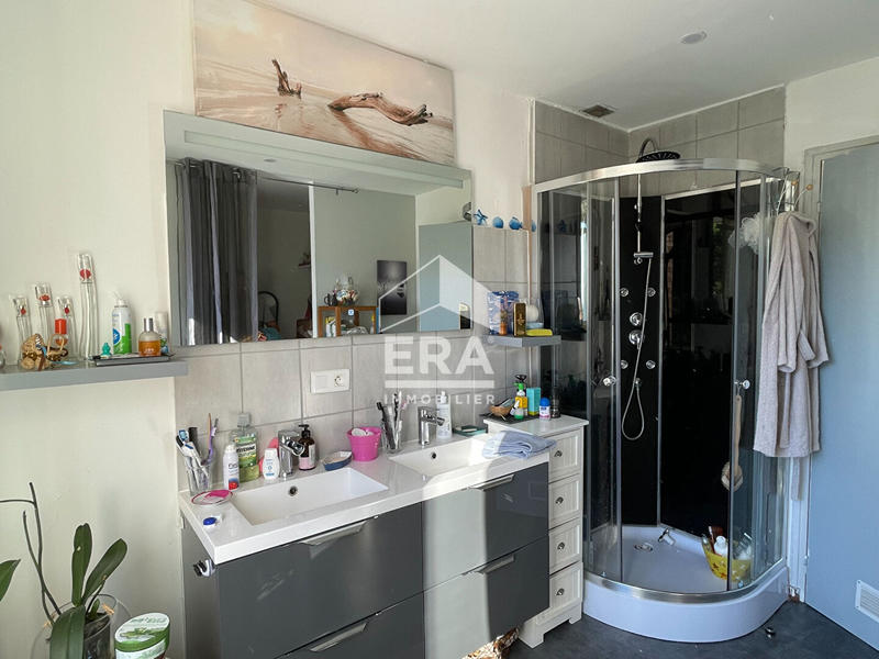 Maison - 164 m² - 7 pièces