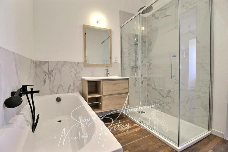 Maison - 152 m² - 6 pièces