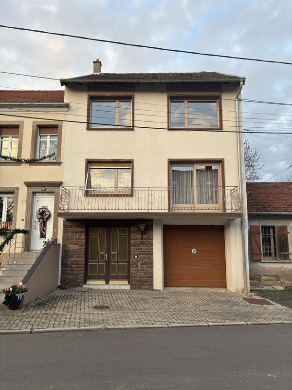 Maison - 127 m² - 5 pièces