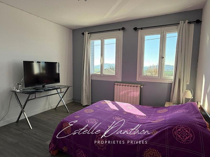 Maison - 110 m² - 5 pièces