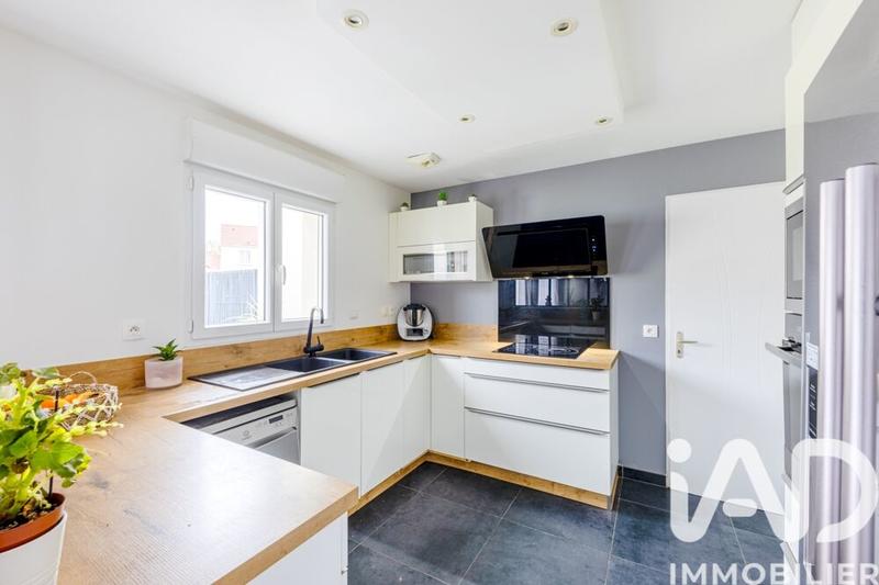 Maison - 113 m² - 7 pièces