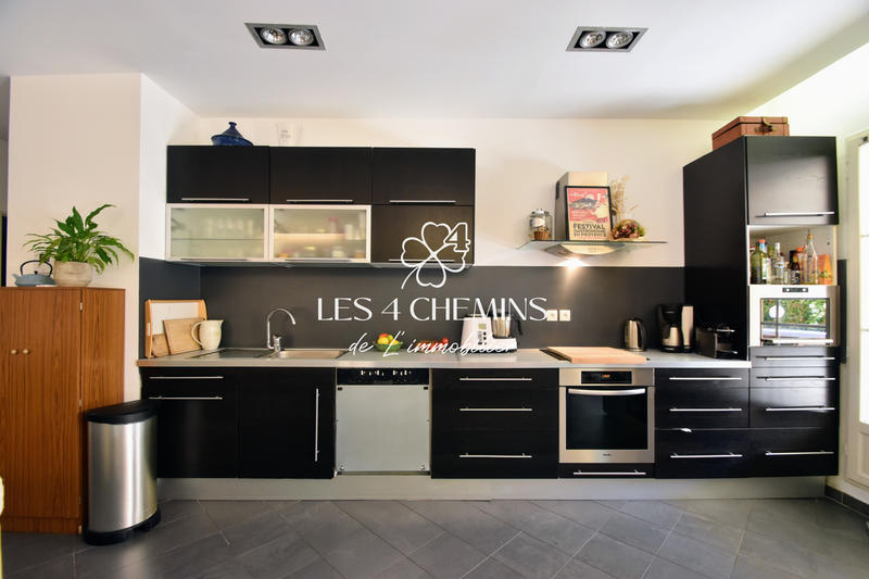 Appartement - 88 m² - 4 pièces