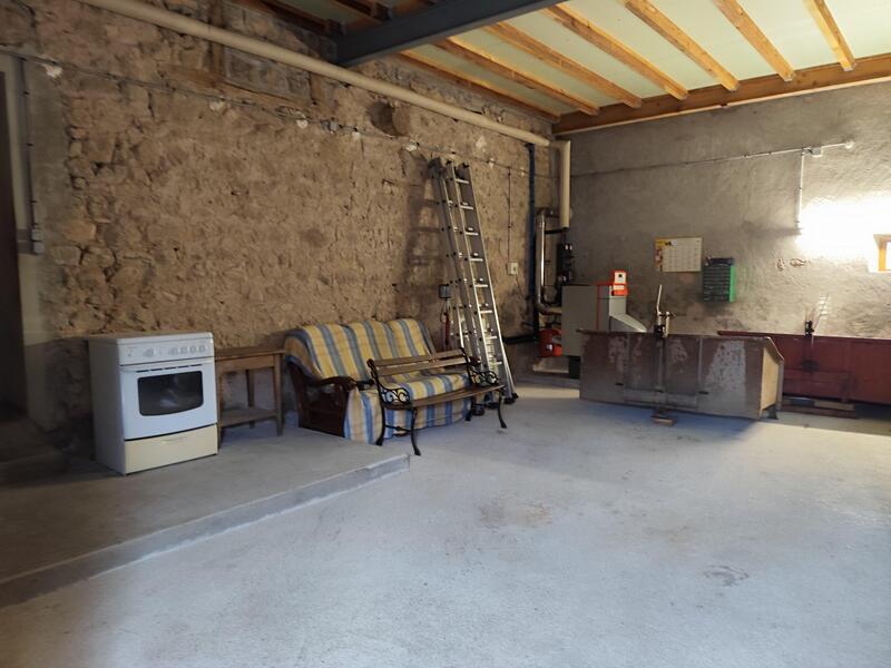 Viager - Longère - 87 m² - 3 pièces