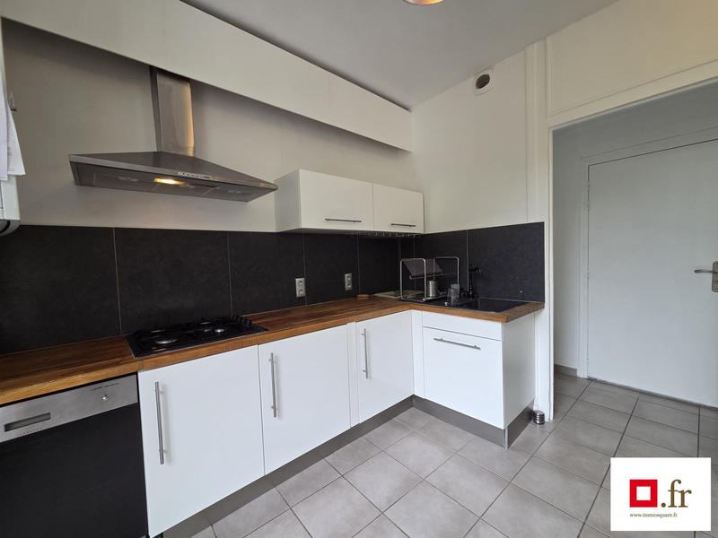 Appartement - 98 m² - 5 pièces