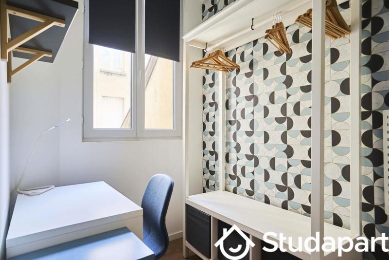 Chambre - 10 m² - 1 pièce