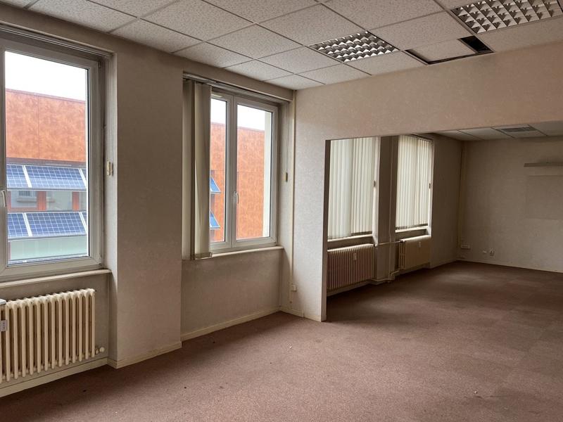 Appartement - 225 m² - 10 pièces