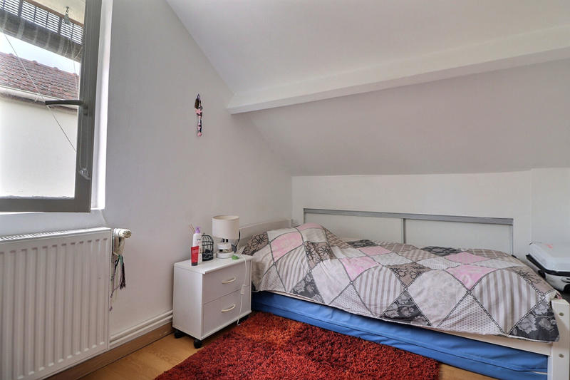 Maison - 86 m² - 5 pièces