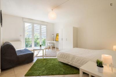 Chambre - 10 m² - 4 pièces