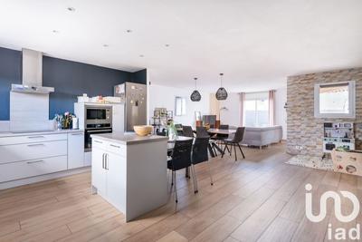 Maison - 128 m² - 5 pièces