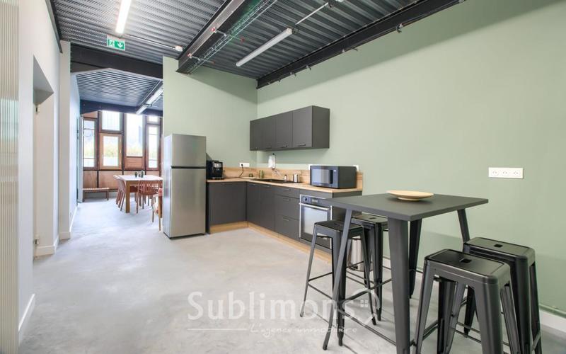 Bureau - 44 m² - 1 pièce