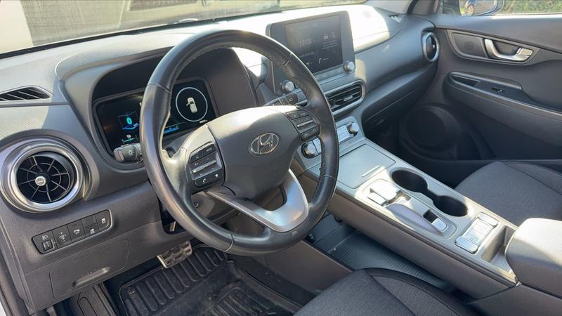 Hyundai Kona 136 39 kWh Intuitive