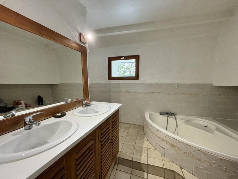 Maison ancienne - 160 m² - 6 pièces