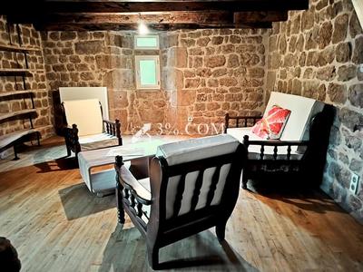 Maison de campagne - 90 m² - 3 pièces