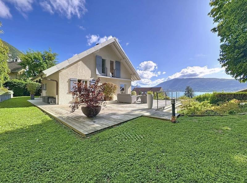 Villa - 140 m² - 5 pièces