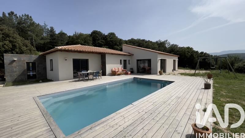 Maison - 159 m² - 5 pièces