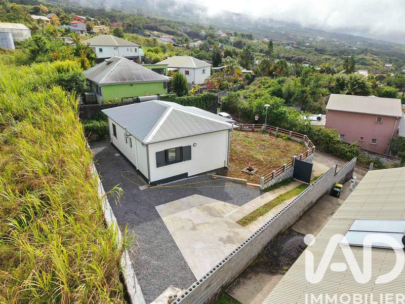 Maison - 61 m² - 4 pièces